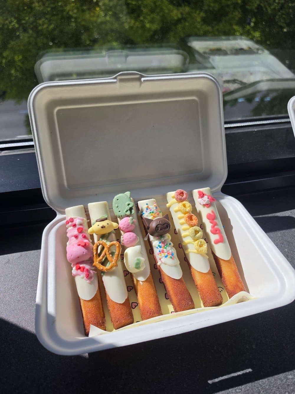 ペペロ型フィナンシェ — ヨンナム店(ホンデ)