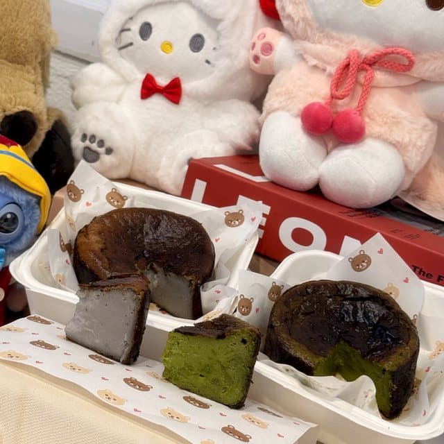 バスクチーズケーキ — ヨンナム店(ホンデ)